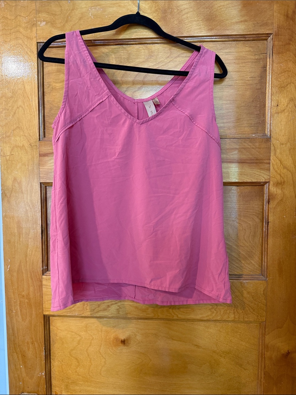 Women's V-Neck Sleeveless Tank Top - Pink